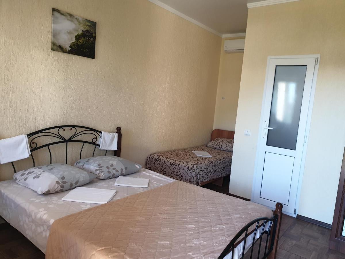 Guest House Lykhny Gagry Exterior photo